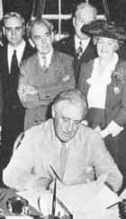 President Franklin Roosevelt signs GI Bill 1944