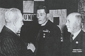 Walter Stankiwicz and Harold Anderson get medals